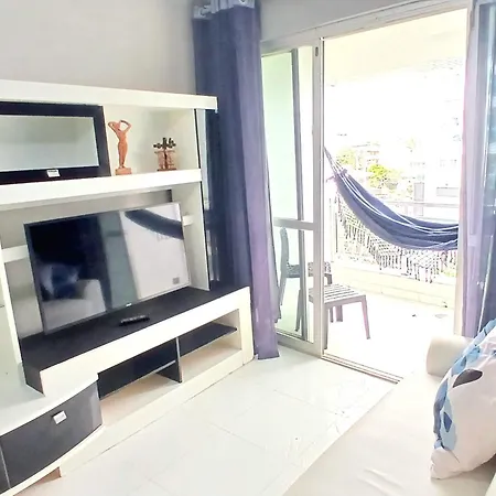 Apt Beira Mar Praia Forte WiFi Ar Garagem Lavaroupa-2